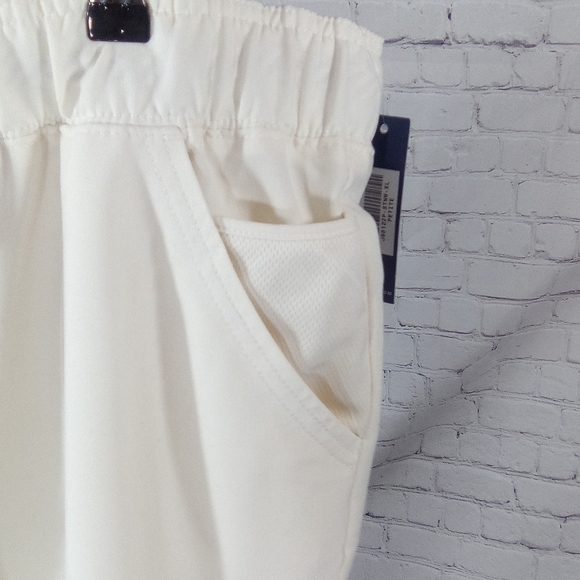 JAANUU Scrub Joggers Pant 🙎‍♀️🥰💚 - Picture 10 of 16